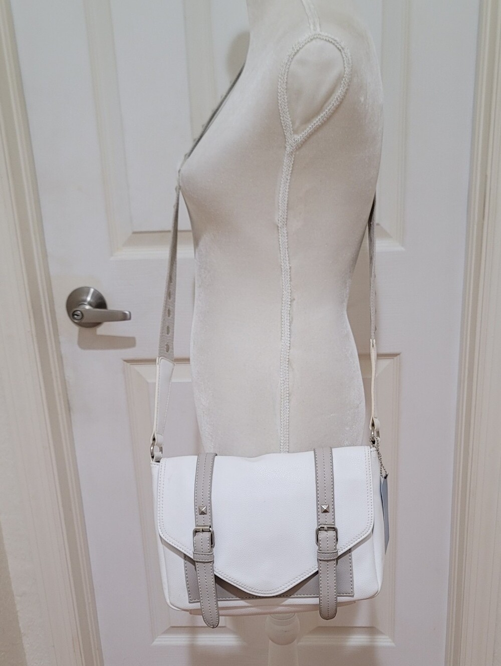 NWT Envy White Buckle Vegan Leather Crossbody Purse